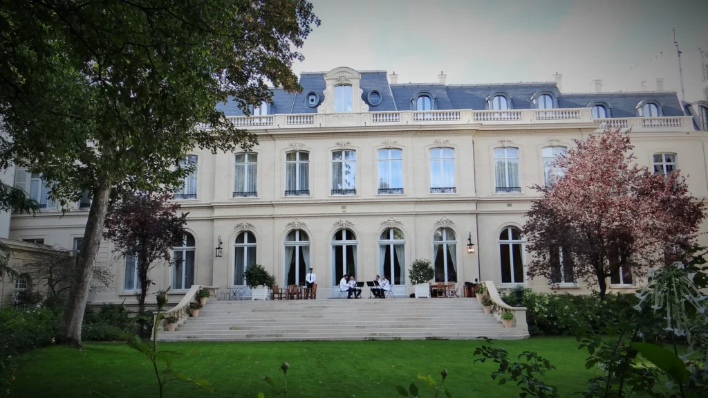 Façade de l'Hôtel de Beauvau, siège du ministère de l'Intérieur, piraté via une boîte mail compromise