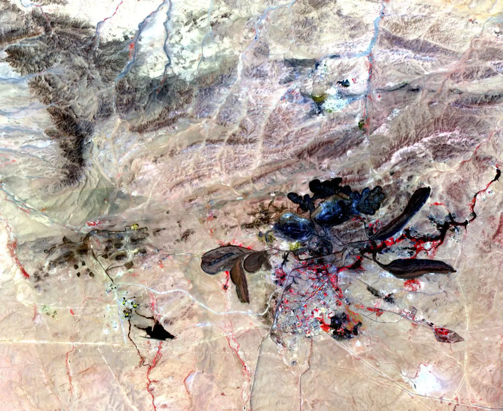 La mine de terres rares de Baiyun Ebo, en Mongolie-Interieure, vue par satellite