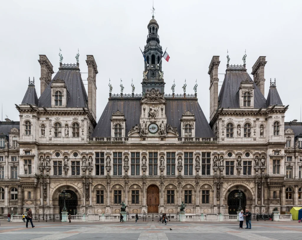 Mairie française, illustration du plaidoyer pour des villes coopératives aux municipales 2026
