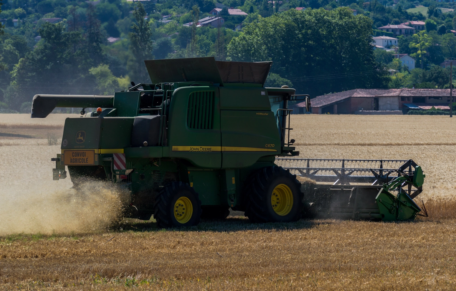 Moisson dans le Lauragais, Haute-Garonne