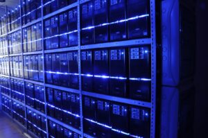Campus IA Fouju : salle de serveurs d'un data center illustrant le méga-projet de Seine-et-Marne
