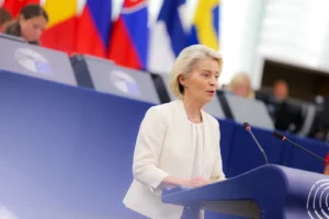 EU Kids Act : Ursula von der Leyen présente la proposition devant le Parlement européen à Strasbourg